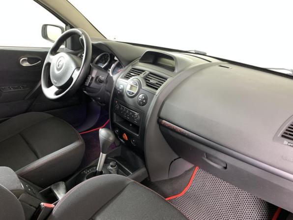Renault Megane II Рестайлинг с пробегом 2007 года, цена 277 000 рублей, 214898 км, хэтчбек, Автокод Объявления