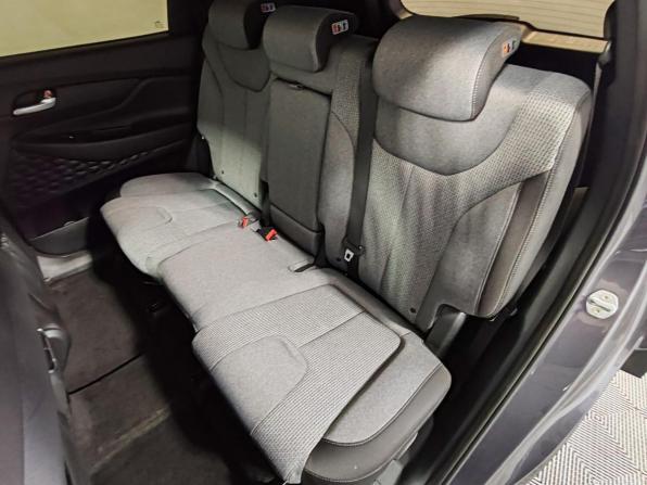 Hyundai Santa Fe IV Рестайлинг с пробегом 2021 года, цена 3 555 000 рублей, 36606 км, внедорожник, Автокод Объявления