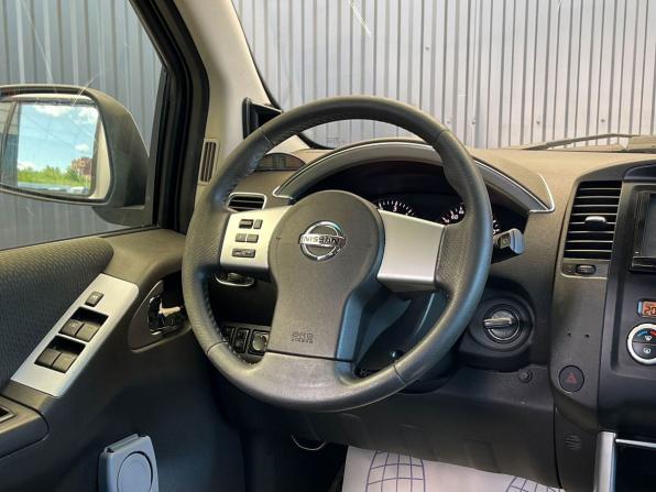 Nissan Pathfinder III Рестайлинг с пробегом 2010 года, цена 1 047 000 рублей, 280666 км, внедорожник, Автокод Объявления