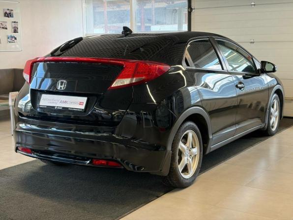 Honda Civic IX с пробегом 2012 года, цена 972 720 рублей, 186000 км, хэтчбек, Автокод Объявления