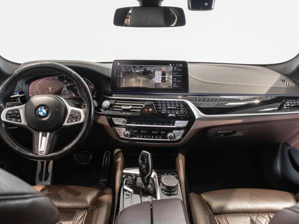 BMW 5 серии VII (G30/G31/G38) Рестайлинг с пробегом 2021 года, цена 5 200 000 рублей, 136430 км, седан, Автокод Объявления
