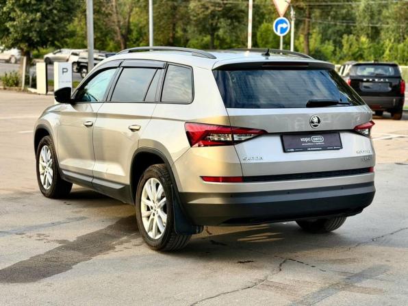 Skoda Kodiaq I с пробегом 2018 года, цена 2 351 000 рублей, 122984 км, внедорожник, Автокод Объявления