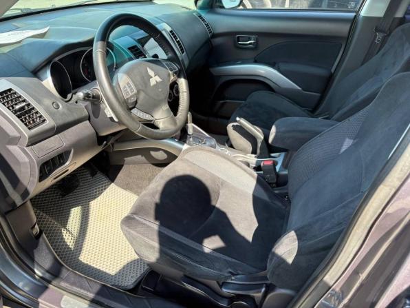Mitsubishi Outlander II с пробегом 2008 года, цена 925 000 рублей, 269000 км, внедорожник, Автокод Объявления