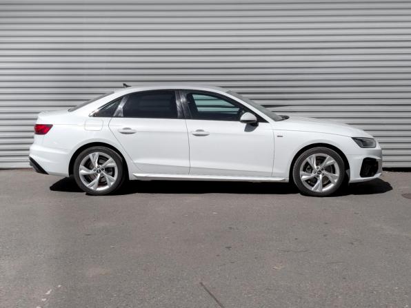 Audi A4 V (B9) Рестайлинг с пробегом 2022 года, цена 3 495 000 рублей, 56327 км, седан, Автокод Объявления