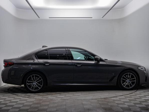 BMW 5 серии VII (G30/G31/G38) Рестайлинг с пробегом 2020 года, цена 4 140 000 рублей, 131000 км, седан, Автокод Объявления