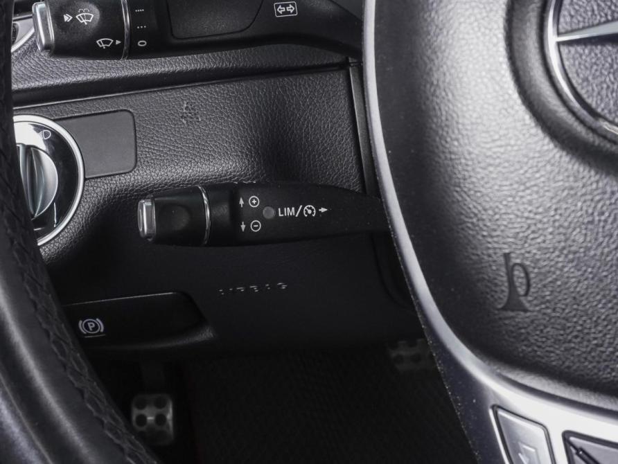 Mercedes-Benz C-Класс III (W204) Рестайлинг Ростов-на-Дону  - изображение 14