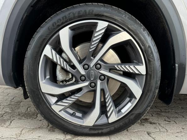 Geely Monjaro I с пробегом 2024 года, цена 3 300 000 рублей, 40591 км, внедорожник, Автокод Объявления