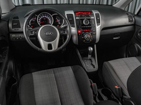 Kia Venga I с пробегом 2011 года, цена 1 049 000 рублей, 79739 км, компактвэн, Автокод Объявления