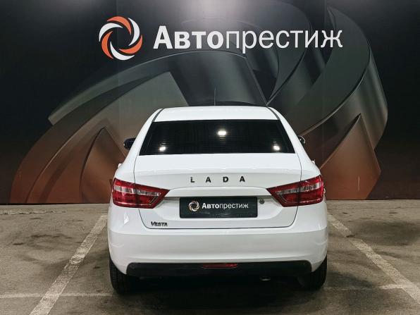 Lada (ВАЗ) Vesta I с пробегом 2016 года, цена 710 000 рублей, 132586 км, седан, Автокод Объявления
