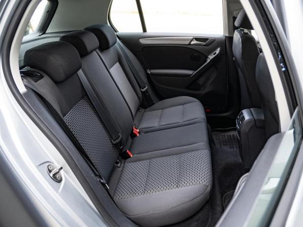 Volkswagen Golf VI с пробегом 2010 года, цена 700 000 рублей, 215557 км, хэтчбек, Автокод Объявления