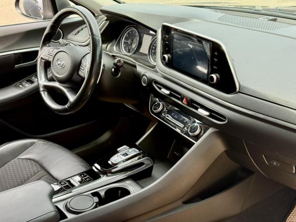 Hyundai Sonata VIII (DN8) с пробегом 2021 года, цена 2 574 000 рублей, 41607 км, седан, Автокод Объявления