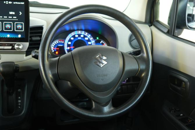 Suzuki Wagon R V Рестайлинг с пробегом 2015 года, цена 629 000 рублей, 135000 км, хэтчбек, Автокод Объявления