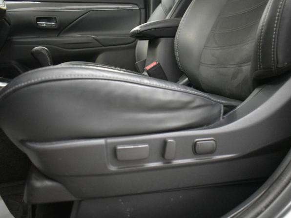 Mitsubishi Outlander III Рестайлинг 3 с пробегом 2022 года, цена 3 649 000 рублей, 13867 км, внедорожник, Автокод Объявления