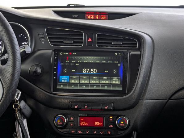 Kia Ceed II с пробегом 2014 года, цена 925 000 рублей, 234366 км, хэтчбек, Автокод Объявления