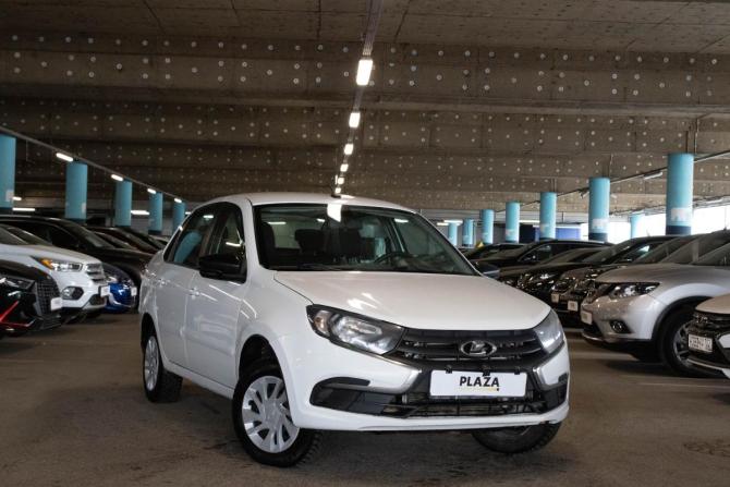 Lada (ВАЗ) Granta I Рестайлинг с пробегом 2019 года, цена 779 000 рублей, 114437 км, седан, Автокод Объявления