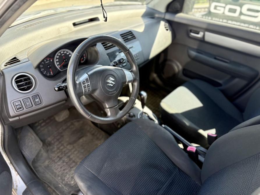 Suzuki Swift III Санкт-Петербург  - изображение 5