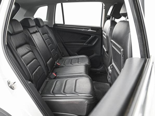 Volkswagen Tiguan II с пробегом 2018 года, цена 2 548 000 рублей, 107537 км, внедорожник, Автокод Объявления