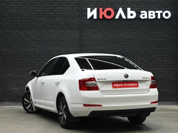Skoda Octavia III (A7) с пробегом 2015 года, цена 1 300 000 рублей, 177255 км, лифтбек, Автокод Объявления
