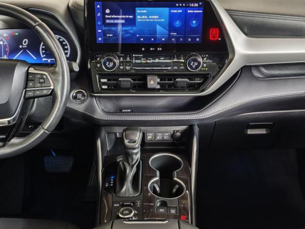 Toyota Highlander IV (XU70) с пробегом 2023 года, цена 4 799 000 рублей, 50330 км, внедорожник, Автокод Объявления