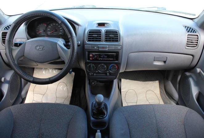 Hyundai Accent II Рестайлинг с пробегом 2005 года, цена 380 000 рублей, 182666 км, седан, Автокод Объявления