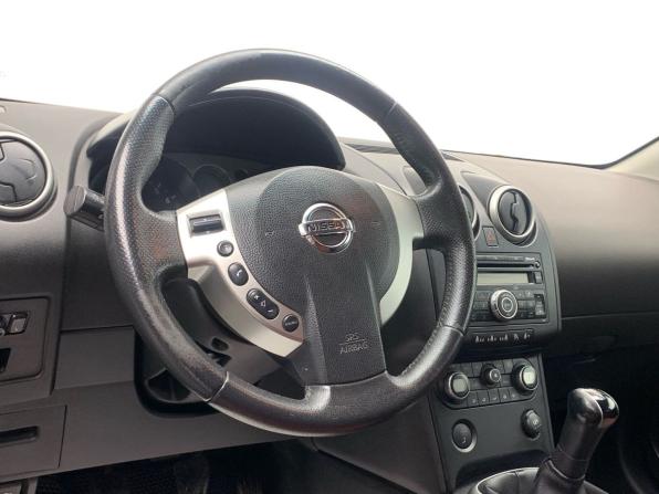 Nissan Qashqai I с пробегом 2008 года, цена 605 000 рублей, 324628 км, внедорожник, Автокод Объявления