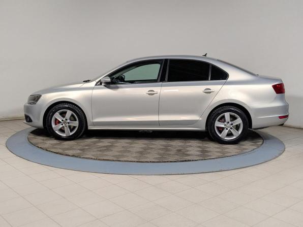 Volkswagen Jetta VI с пробегом 2011 года, цена 899 900 рублей, 222000 км, седан, Автокод Объявления