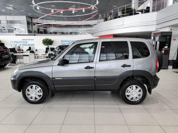Chevrolet Niva I Рестайлинг с пробегом 2016 года, цена 699 000 рублей, 125144 км, внедорожник, Автокод Объявления