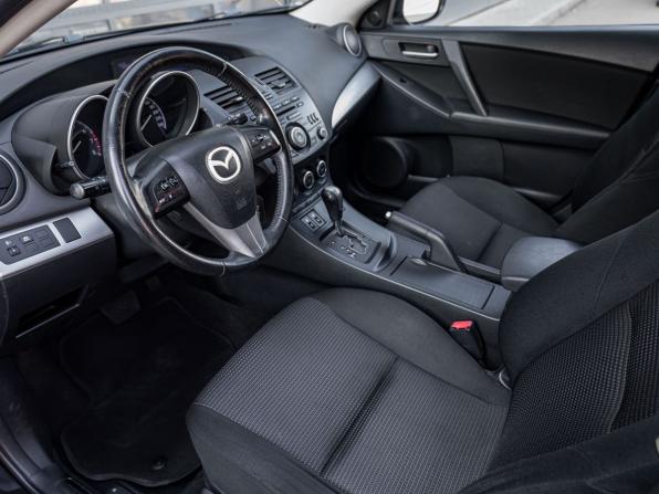 Mazda 3 II (BL) Рестайлинг с пробегом 2012 года, цена 899 000 рублей, 155950 км, хэтчбек, Автокод Объявления