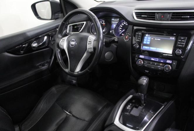 Nissan Qashqai II с пробегом 2015 года, цена 1 530 000 рублей, 175030 км, внедорожник, Автокод Объявления
