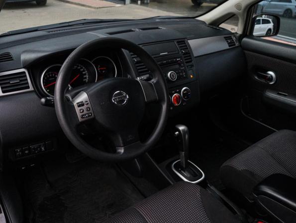 Nissan Tiida I Рестайлинг с пробегом 2012 года, цена 900 000 рублей, 140150 км, хэтчбек, Автокод Объявления