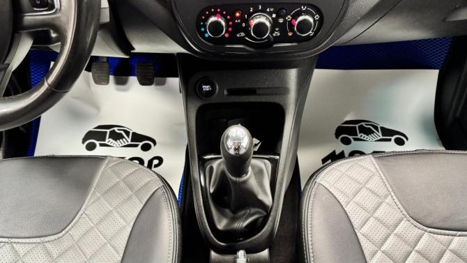 Renault Kaptur I с пробегом 2018 года, цена 1 025 000 рублей, 204335 км, внедорожник, Автокод Объявления