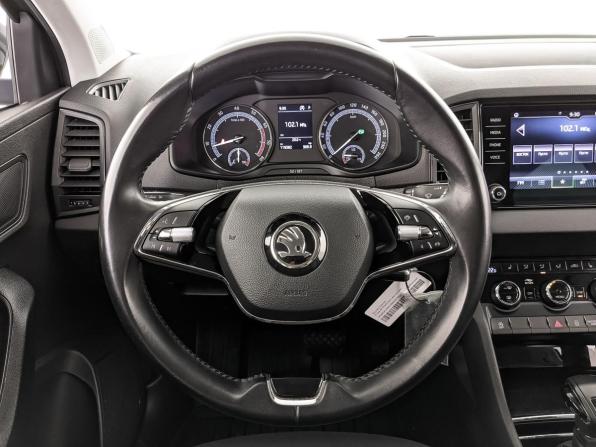 Skoda Karoq I с пробегом 2021 года, цена 2 225 000 рублей, 119381 км, внедорожник, Автокод Объявления