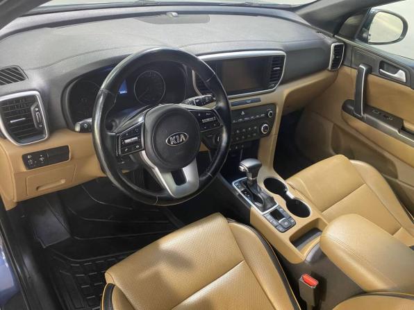 Kia Sportage IV Рестайлинг с пробегом 2021 года, цена 2 799 800 рублей, 83000 км, внедорожник, Автокод Объявления