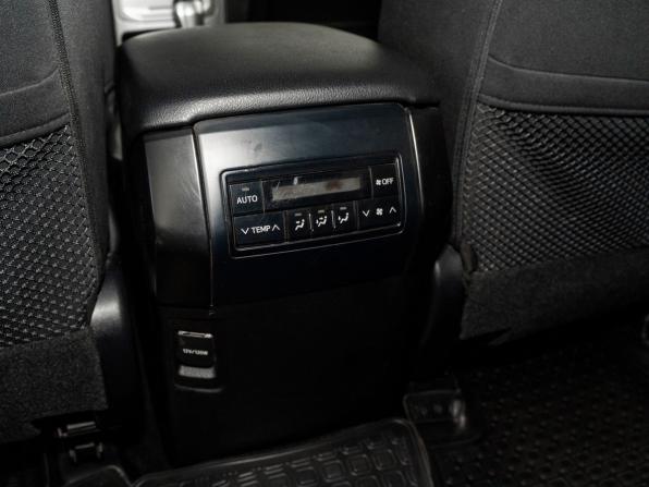 Toyota Land Cruiser Prado 150 Series Рестайлинг 2 с пробегом 2019 года, цена 5 100 000 рублей, 64800 км, внедорожник, Автокод Объявления