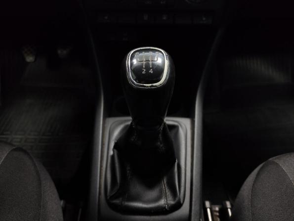 Skoda Rapid I Рестайлинг с пробегом 2017 года, цена 879 000 рублей, 215055 км, лифтбек, Автокод Объявления