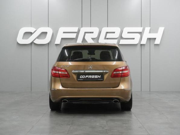 Mercedes-Benz B-Класс II (W246) с пробегом 2012 года, цена 990 000 рублей, 191558 км, хэтчбек, Автокод Объявления