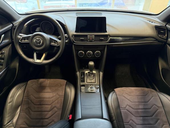Mazda CX-4 I Рестайлинг с пробегом 2023 года, цена 3 000 000 рублей, 28000 км, внедорожник, Автокод Объявления