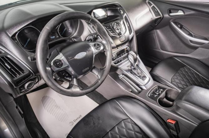 Ford Focus III с пробегом 2012 года, цена 899 000 рублей, 334000 км, хэтчбек, Автокод Объявления