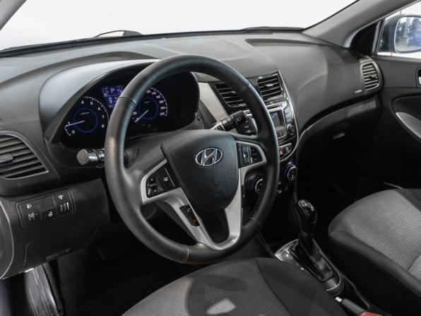 Hyundai Solaris I Рестайлинг с пробегом 2015 года, цена 960 000 рублей, 160200 км, хэтчбек, Автокод Объявления