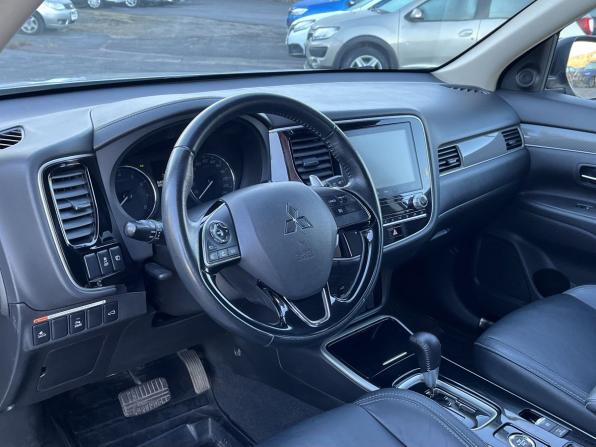 Mitsubishi Outlander III Рестайлинг 3 с пробегом 2021 года, цена 2 849 000 рублей, 88000 км, внедорожник, Автокод Объявления