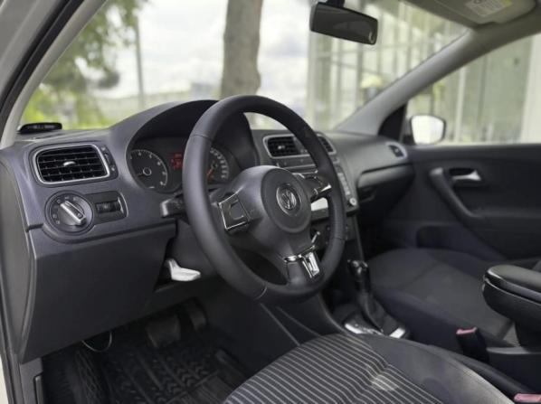 Volkswagen Polo V с пробегом 2011 года, цена 870 000 рублей, 167135 км, седан, Автокод Объявления