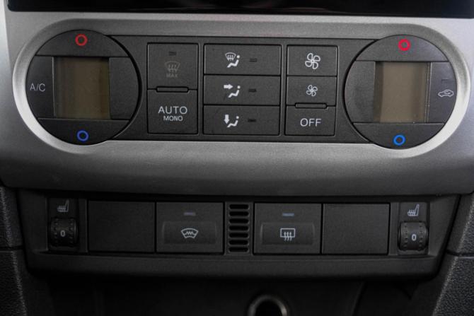 Ford Focus II с пробегом 2007 года, цена 329 000 рублей, 228391 км, седан, Автокод Объявления