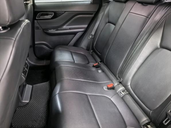 Jaguar F-Pace I с пробегом 2016 года, цена 2 380 000 рублей, 145000 км, внедорожник, Автокод Объявления