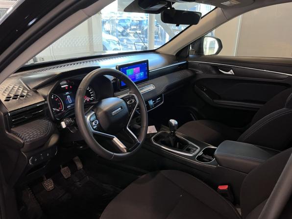 Haval Jolion I Рестайлинг с пробегом 2024 года, цена 2 090 000 рублей, 54590 км, внедорожник, Автокод Объявления