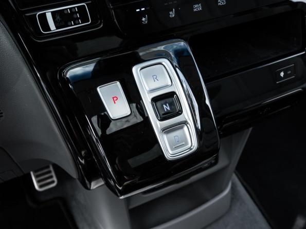 Hyundai Staria I с пробегом 2022 года, цена 5 200 000 рублей, 48856 км, минивэн, Автокод Объявления