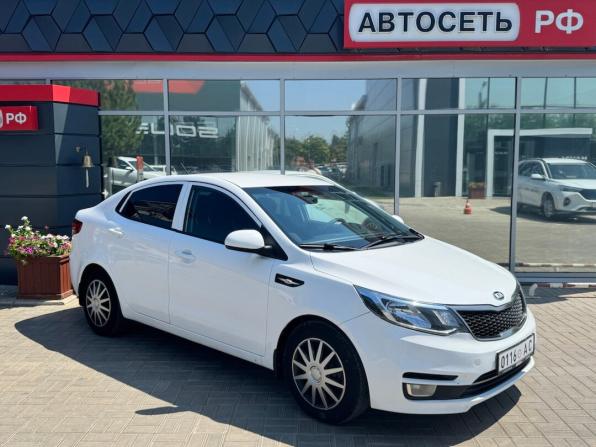 Kia Rio III Рестайлинг с пробегом 2015 года, цена 829 900 рублей, 244730 км, седан, Автокод Объявления