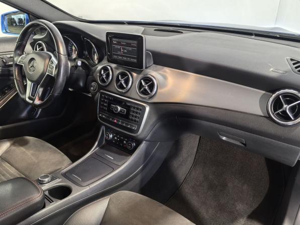 Mercedes-Benz GLA I (X156) с пробегом 2015 года, цена 1 930 000 рублей, 104821 км, внедорожник, Автокод Объявления