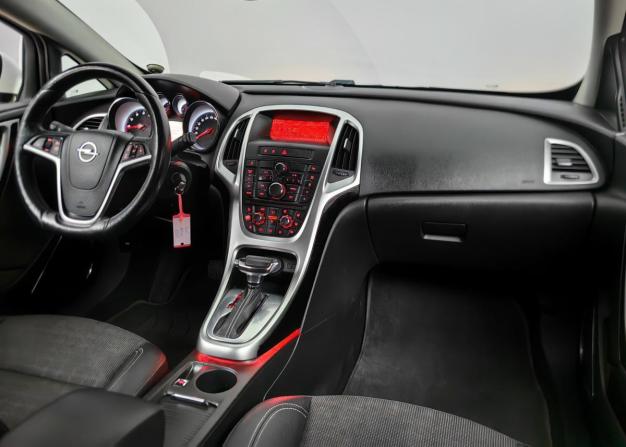 Opel Astra J Рестайлинг с пробегом 2012 года, цена 649 000 рублей, 165000 км, хэтчбек, Автокод Объявления