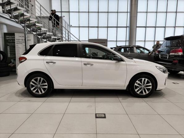 Hyundai i30 III с пробегом 2017 года, цена 1 470 000 рублей, 144265 км, хэтчбек, Автокод Объявления