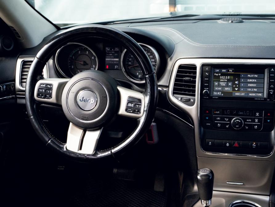 Jeep Grand Cherokee IV (WK2) Екатеринбург  - изображение 20